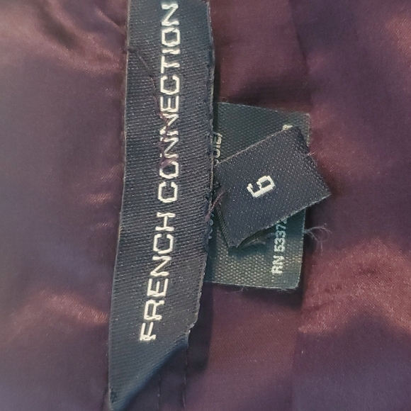 Woman's purple silk sleeveless short dress. SIZE 6 - Picture 6 of 7